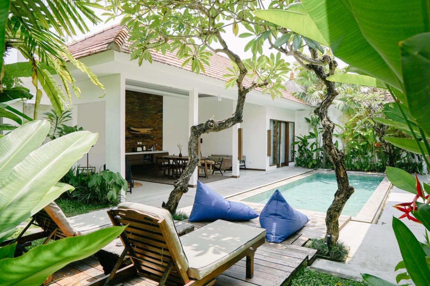 Warga Umalas Villa *